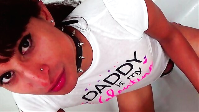 Natasha Rotten Piss Play With Daddy xxx stockings (shemale) video